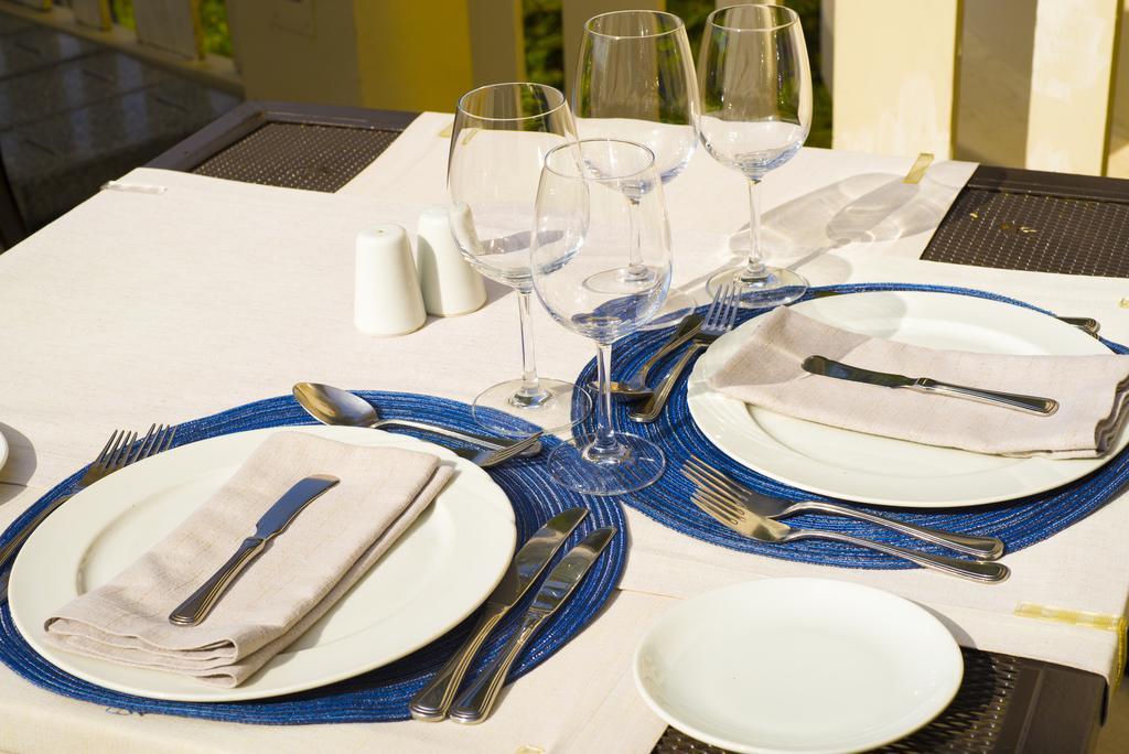Hotel Casa Higueras (Adults Only) บัลปาราอีโซ ภายนอก รูปภาพ