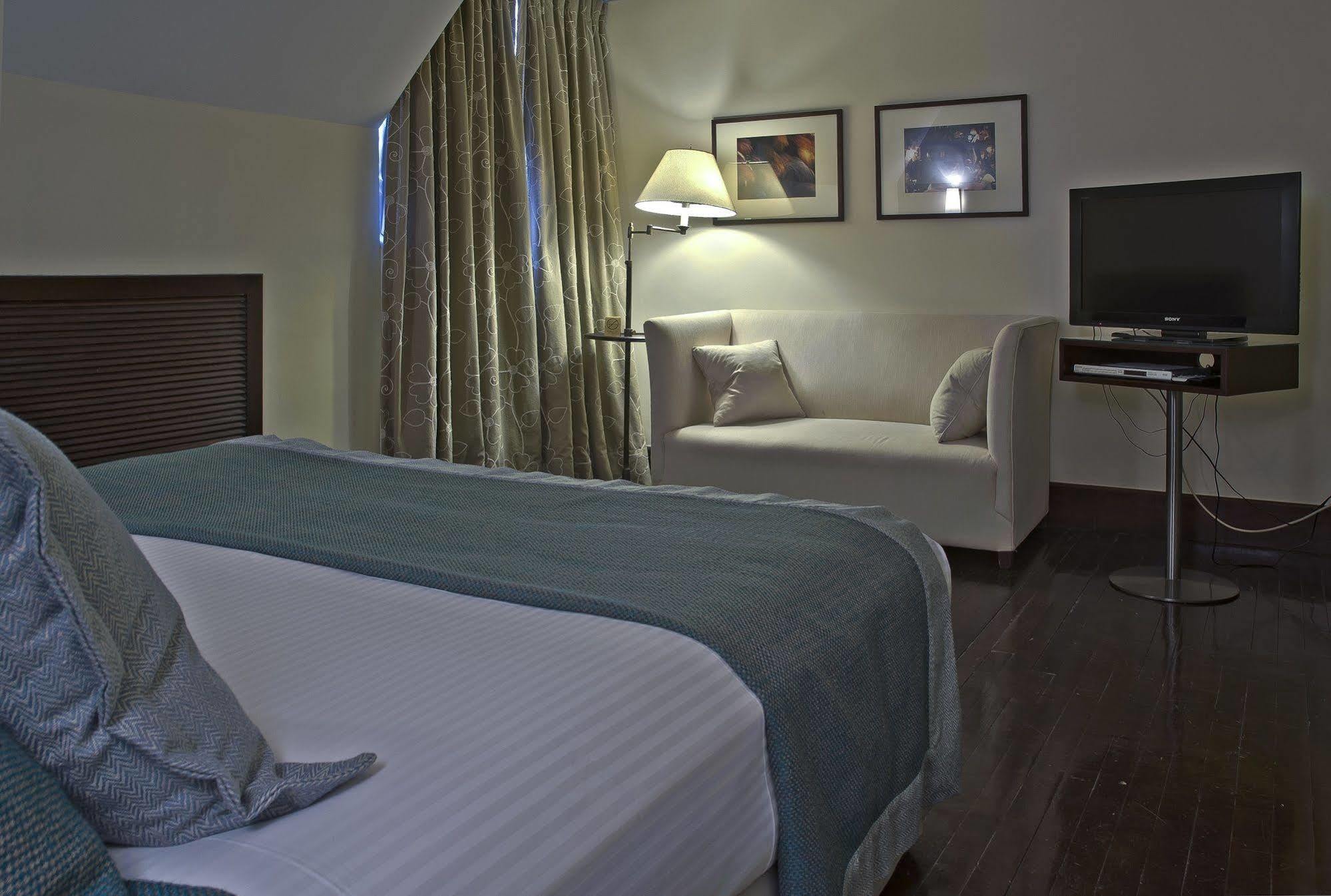 Hotel Casa Higueras (Adults Only) บัลปาราอีโซ ภายนอก รูปภาพ